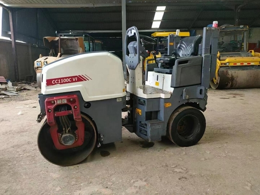 Dynapac CC1100C Roller stradale da 3 tonnellate con tamburo di segnale di potenza potente nella costruzione pesante