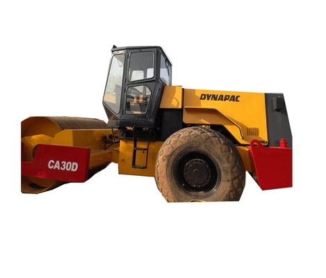Costruzione delle fondamenta con Dynapac CA30D Road Roller e ruota di acciaio a tamburo singolo