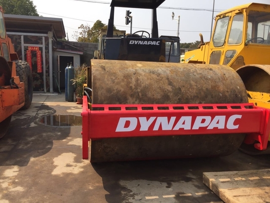 Apparecchiature per macchine pesanti per la costruzione utilizzate Dynapac CA251D Road Roller
