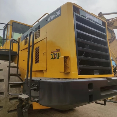 Buone condizioni Komatsu WA600 carica ruote usata con 178/kw Moving Type Wheel Machine