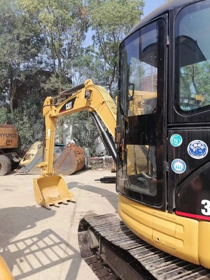 Escavatori CAT 304SR in buone condizioni con scarse ore di lavoro e capacità di 0.1m3