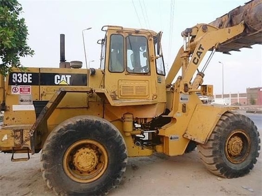 Giappone usato HINO Motor Fram Tractor CAT 936E Wheel Loader