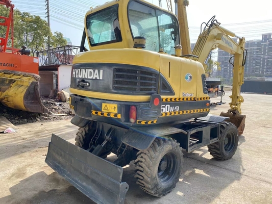 Hyundai 60-9 Scavatore di seconda mano per esigenze costruttive versatili