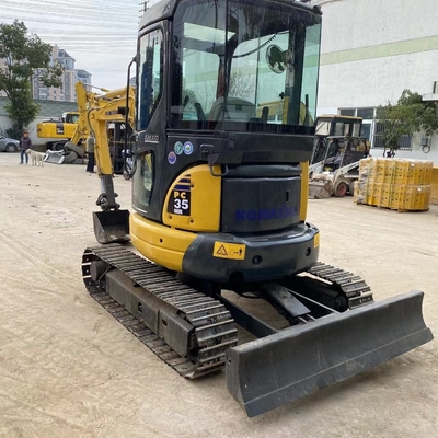 Usato Komatsu PC35 3T escavatore in buone condizioni
