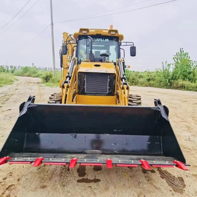 Cat 420F, caricatore di retroescalatore in ottime condizioni presso i negozi di materiali da costruzione