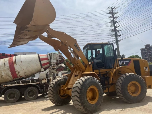 Caricatori a ruote usati CAT966H con peso della macchina di 6000 kg Altre pompe idrauliche incluse