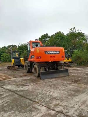Escavatore usato Doosan DH150W-7 con motore HINO 15000 kg Peso della macchina e Giappone