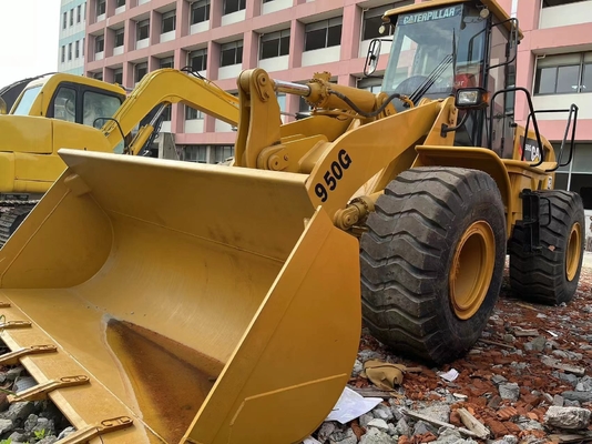 Usato caricatore di retroescalatore CAT Vantaggi Orari limitati Ottima condizione Ruota di tipo mobile