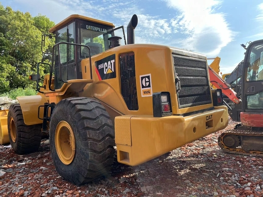 Usato caricatore di retroescalatore CAT Vantaggi Orari limitati Ottima condizione Ruota di tipo mobile