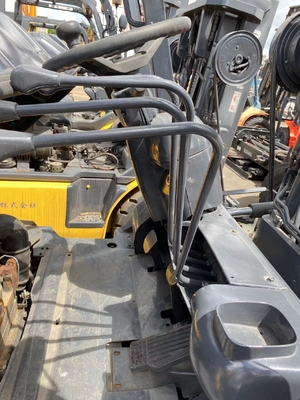 Quasi 5 tonnellate KOMATSU FD50 FD35 FD40 FD45 EPA Motore carrello forcolato idraulico con 46 kW di potenza