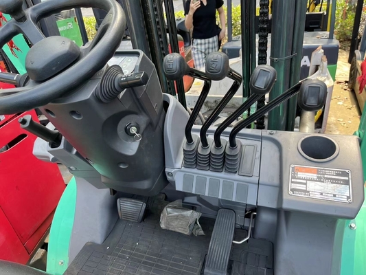 35 tonnellate di carrello elevatore Mitsubishi in buone condizioni con pompa idraulica Liyuan