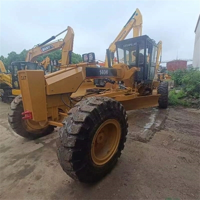 CAT 140H Motor Grader in ottime condizioni per i vostri progetti di costruzione