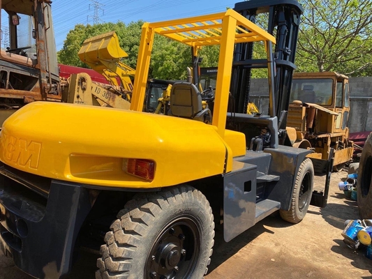 Buone condizioni TCM 100 10 tonnellate carrello elevatore usato con vernice originale e motore EPA in giallo