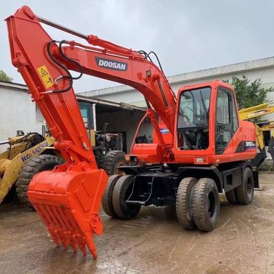 Giappone Doosan DH150W-7 Digger con vernice originale e capacità di secchio di 0,1 m3 in Giappone