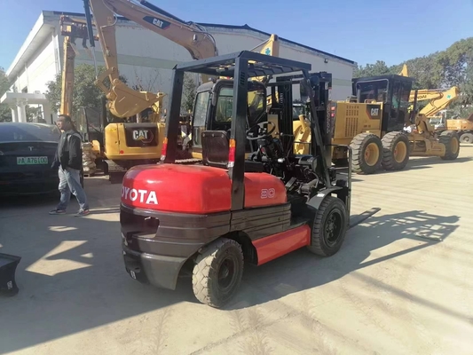 Max. carico di sollevamento 3TON Diesel Giappone Originale TOYOTA FD30 carrello elevatore di pallet