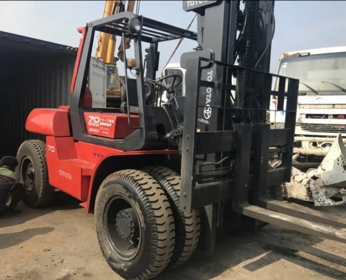 Giappone fabbricato 7 tonnellate motore diesel carrello elevatore per Toyota FD70 magazzino contenitore di seconda mano