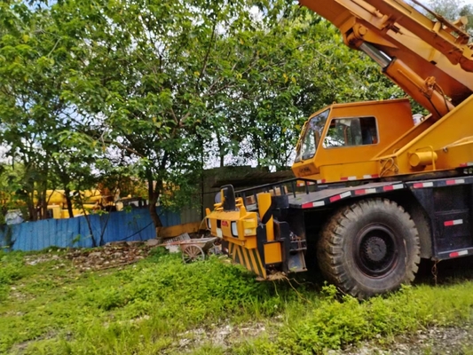 Giappone gru di seconda mano Kato 35T per macchine da costruzione in buone condizioni