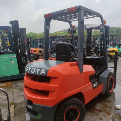 3000 KG Anno 2023 TOYOTA Giappone FDZN30 3 tonnellate carrello elevatore di palette diesel