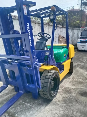 KOMATSU FD30 3 tonnellate carrello elevatore mini pallet per contenitori per magazzini