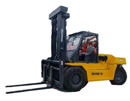 Camionetto container KOMATSU FD160 16TON usato in ottime condizioni di lavoro
