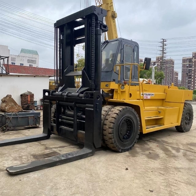 Motore diesel carrello elevatore pesante FD300 30 tonnellate Giappone macchina originale container idraulico pallet lifting truck