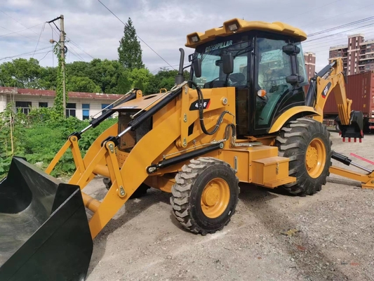 Originale Giappone 9TON EPA Motore cummis Caricatore idraulico di retroescalatore CAT 420F a Shanghai