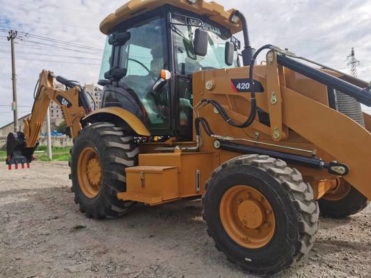 Originale Giappone 9TON EPA Motore cummis Caricatore idraulico di retroescalatore CAT 420F a Shanghai