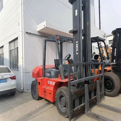 Mini carrello elevatore diesel da 7 tonnellate CPCD70 con allegato colore originale e competizione calda