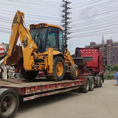 8TON JCB3CX retroescalatore con poche ore di lavoro e buone condizioni a prezzi accessibili
