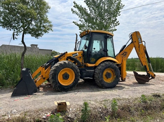 JCB4CX caricatore idraulico usato con motore EPA nel Regno Unito e negli USA