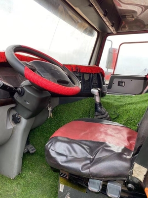 Cisterna idraulica Liyuan Used Dump Truck HOWO 375 in vernice originale dal Giappone