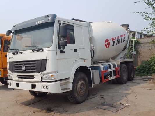 Howo 25 tonnellate usato camion miscelatore di calcestruzzo con capacità 10CBM e punto di vendita unico