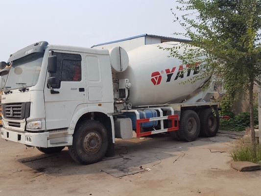 Howo 25 tonnellate usato camion miscelatore di calcestruzzo con capacità 10CBM e punto di vendita unico