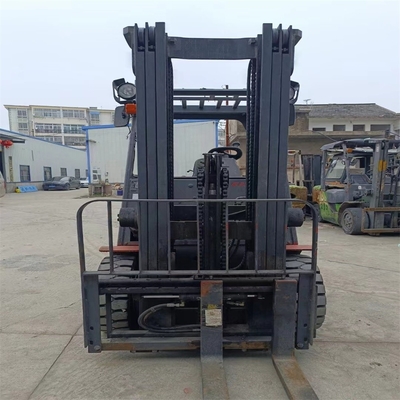 LINDE 2.5 TON Macchina di sollevamento per la costruzione utilizzata con poche ore di lavoro 2500 KG Peso