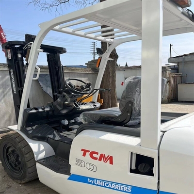 Giappone Good Condition Used TCM 3T forklift con facile utilizzo e funzione multifunzionale