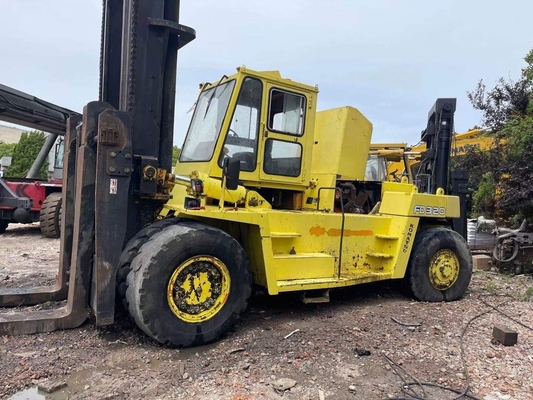 32 tonnellate KOMATSU FD320 Camione elevatore a forchetta diesel con funzionamento manuale e scarse ore di lavoro