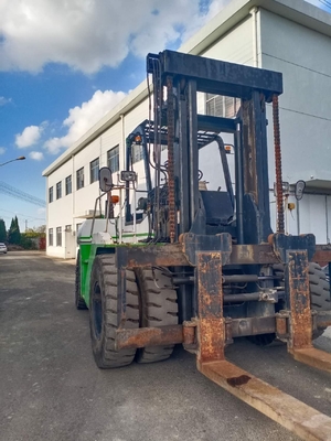 24000 KG Usato KOMATSU carrello elevatore FD240 Camione per il sollevamento di pallet Operatore manuale Camione da 24 tonnellate