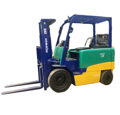 Manipolazione dei container KOMATSU FD30 Mini-Duty Diesel 3 tonnellate con sistema idraulico