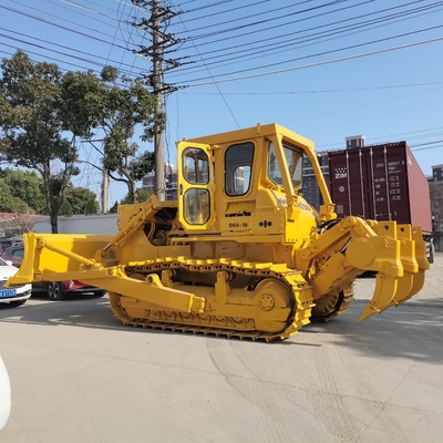 Bulldozer Komatsu D85 di seconda mano con un peso di 20000 KG in buone condizioni