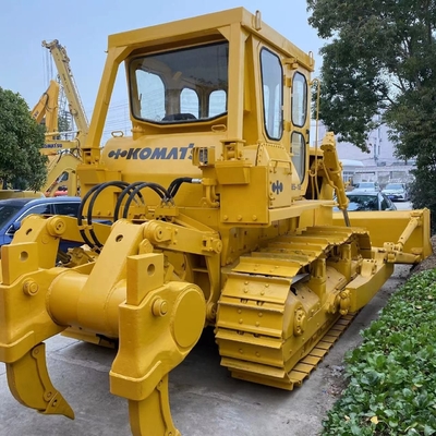 Bulldozer Komatsu D85 di seconda mano con un peso di 20000 KG in buone condizioni