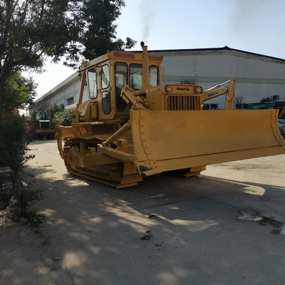 Bulldozer Komatsu D85 di seconda mano con un peso di 20000 KG in buone condizioni