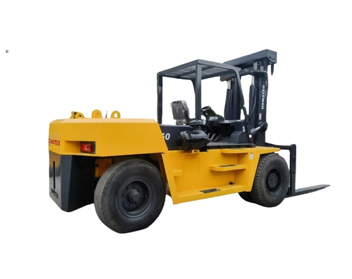 KOMATSU FD150 camion di sollevamento di pallet da 15 tonnellate con e in buone condizioni