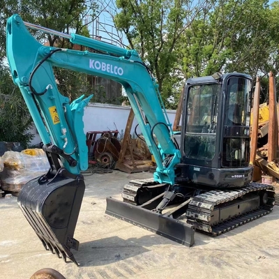 2021 Kobelco SK55R 5 tonnellate escavatore con motore originale e in buone condizioni a Shanghai