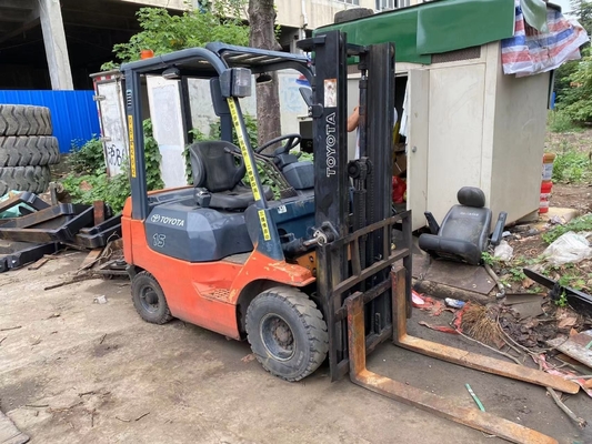 Used Diesel Power Toyota FD15 Mini forklift Excellent working condition 1,5 Ton