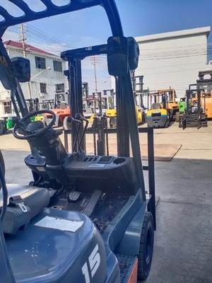 Used Diesel Power Toyota FD15 Mini forklift Excellent working condition 1,5 Ton
