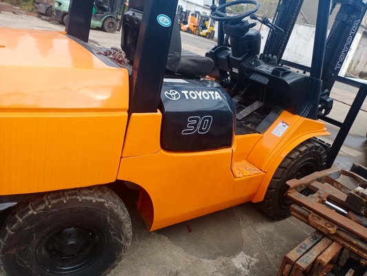 Ottime condizioni di lavoro 3 tonnellate Toyota FD30 Mini carrello elevatore per macchinari pesanti