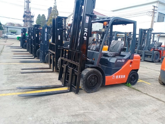 Cliente richiesto Giappone HELI FD30 Diesel forklift 3 tonnellate Mini camion di sollevamento di seconda mano