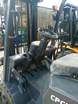 Cliente richiesto Giappone HELI FD30 Diesel forklift 3 tonnellate Mini camion di sollevamento di seconda mano