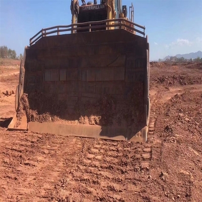 Bulldozer CAT D11 pesante di grande capacità e altro cilindro idraulico usati