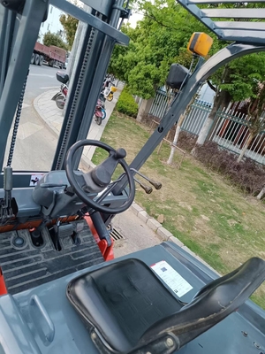 Camionetto di sollevamento pallet HELI A15 diesel usato con buone prestazioni e peso KG 1500 KG